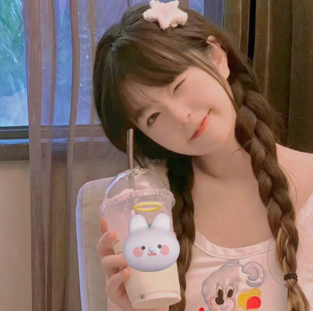 舞社里的酷女孩